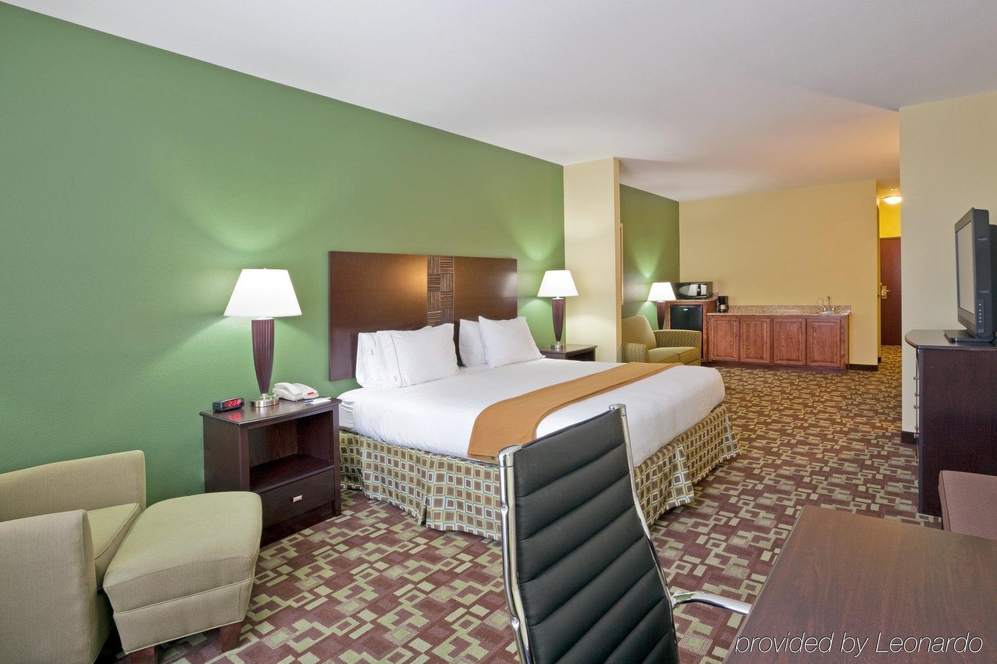 Holiday Inn Express Hotel & Suites Dumas By Ihg Экстерьер фото